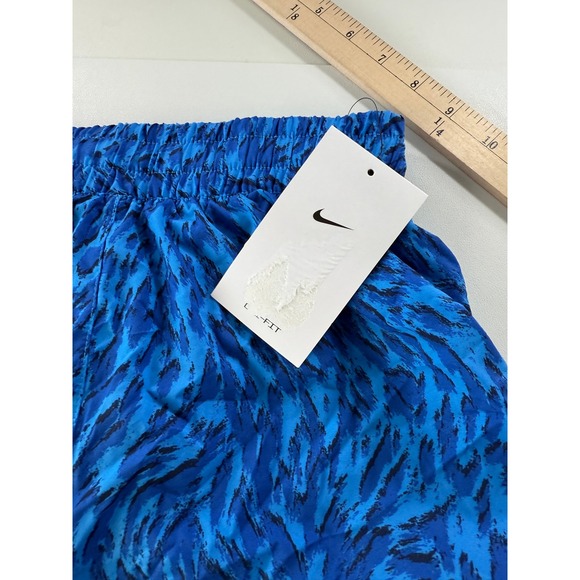 Nike Kids Dri Fit Training Athletic Shorts Blue Cheetah Youth Size Large NEW - Picture 4 of 10